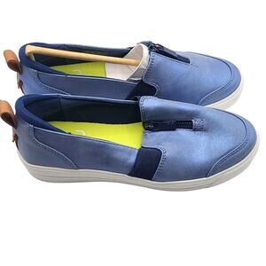 NWOT Ryka Women’s Vivvi Blue Slip-On Sneakers with Front Zipper Size 5M